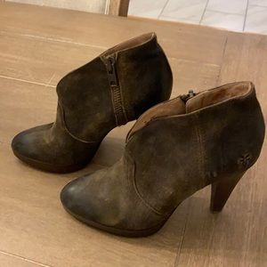Frye Harlow Campus Bootie 8M